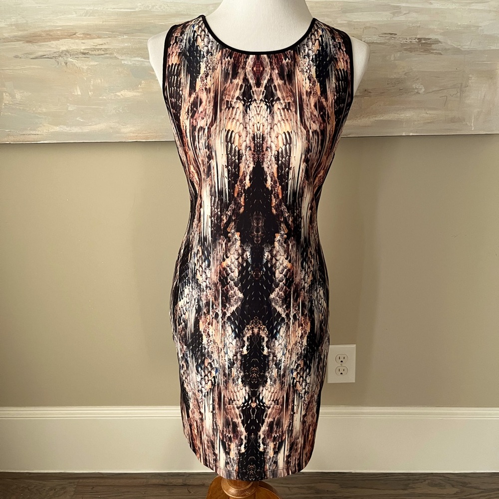 NWT Johanne Beck exotic print scuba bodycon dress